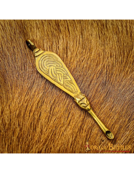Viking ear cleaner in brass