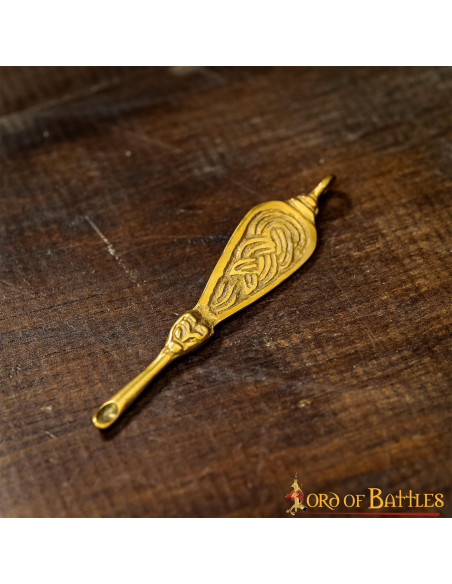 Viking ear cleaner in brass