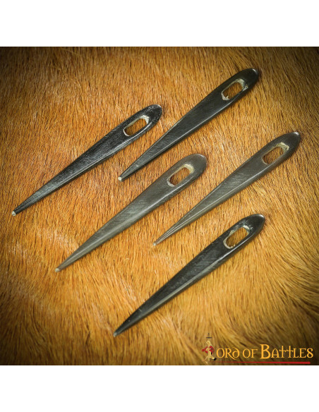 Set of 5 Viking horn needles (6 cm.)