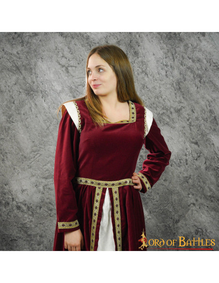 Long medieval dress for women, queen...