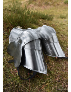 Gothic steel knee pads 1.6 mm. 15th century 2