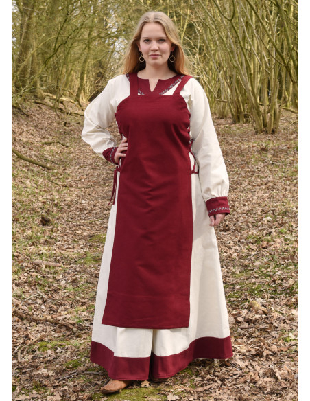 Jona woman Viking dress natural...