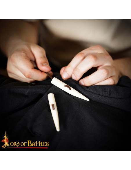 Set of 5 carved bone buttons for... Set of 5 carved bone buttons for...