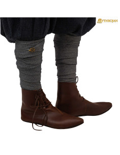 Viking Winingas in Wool with Metal Closure