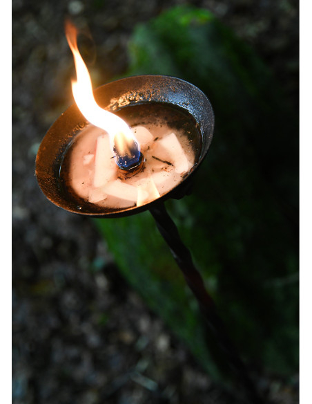 Osbert oil lamp in threaded wrought...