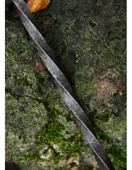 Osbert oil lamp in threaded wrought...