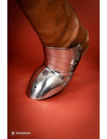 Medieval segmented scarps in polished...