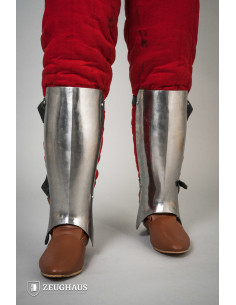 Medieval greaves in polished steel, 14th century