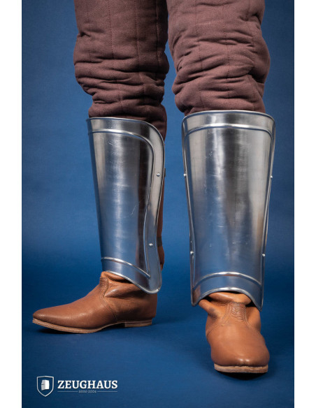 Classic greaves for warriors in...