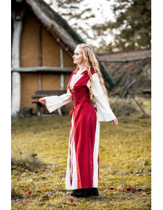 Medieval dress model Genefe, Red-Natural 2