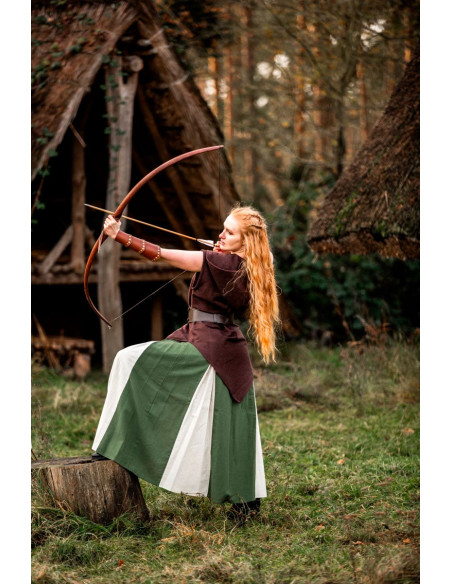 Medieval skirt model Isabella,...