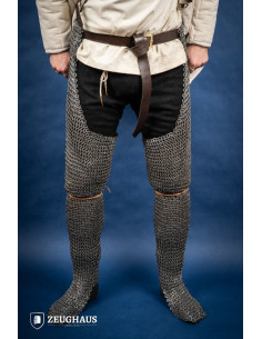 Medieval legs chain mail riveted rings (9 mm.)