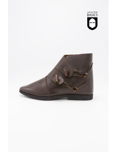 Medieval shoes with knot side closure 2