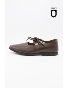 Medieval leather shoes for women, front closure 2