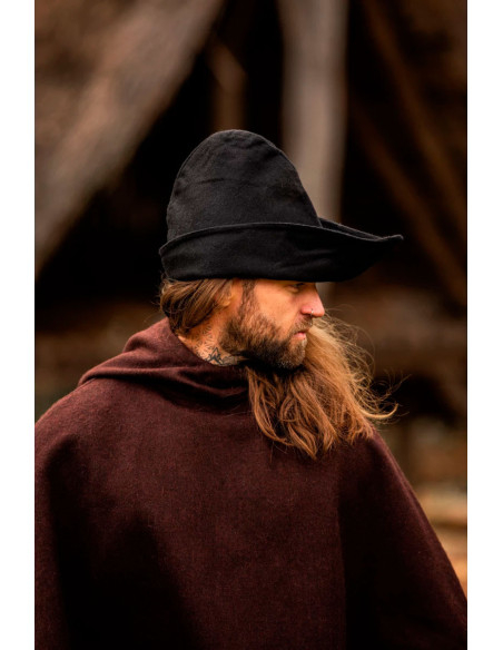 Robin Hood hat in black wool