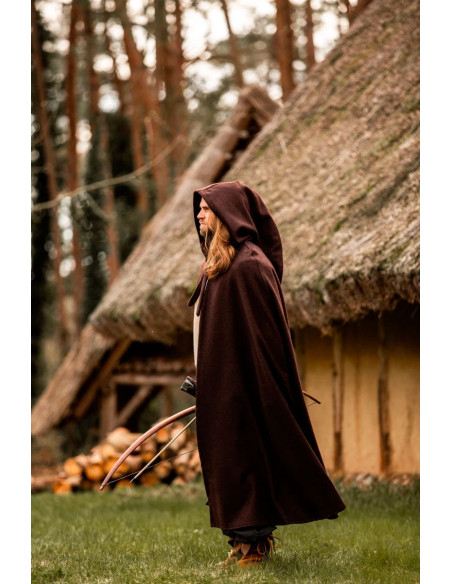 Long medieval cape model Boil, brown...