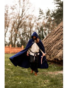 Medieval wool cape Tjark model, blue color 2