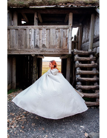 Medieval woolen cape Tjark model,...