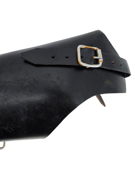 Medieval leather and steel legs -... Medieval leather and steel legs -...