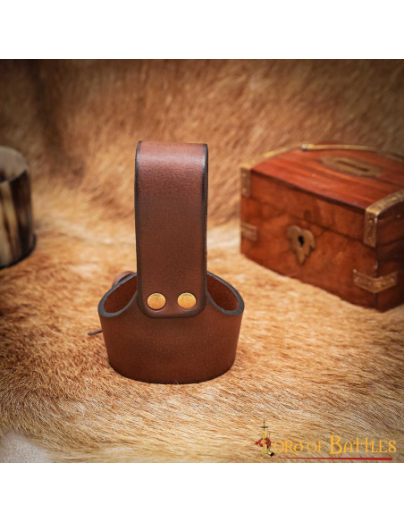 Medieval leather baldric for horns,...