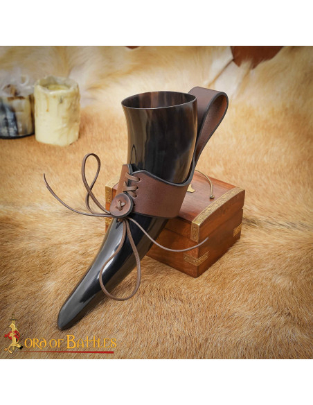 Medieval leather baldric for horns,...