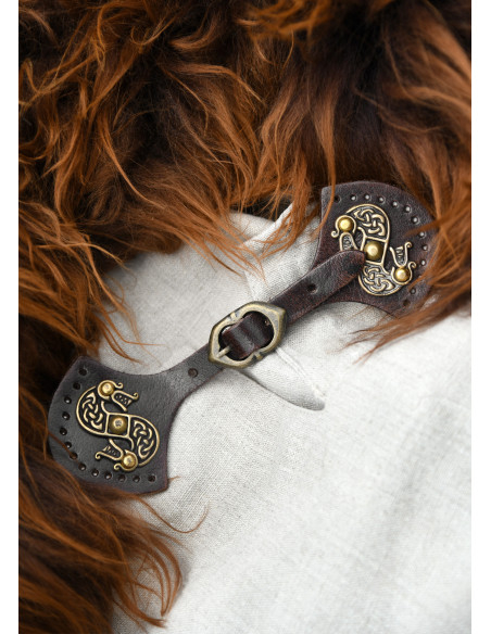 Closure of medieval leather cape...