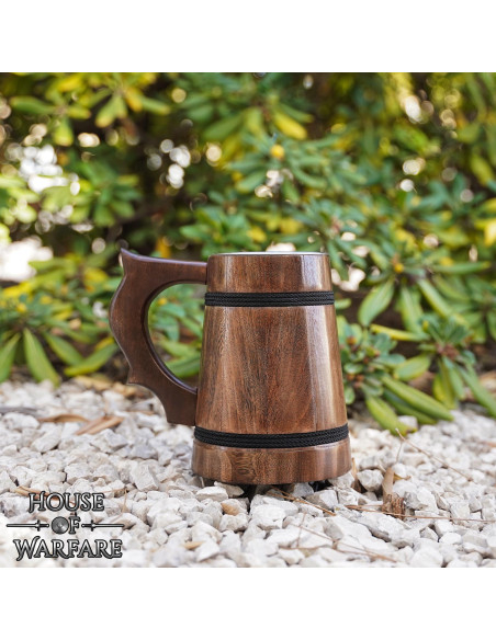 Steel-wood jug, Pirate of the Seven Seas