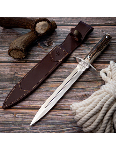 Hunting dagger Cudeman deer antler