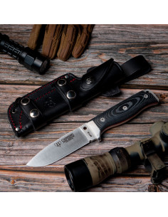 MT-5 knife with micarta handle