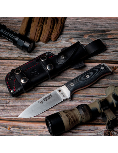 MT-5 knife with micarta handle