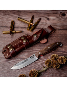Cudeman Ness Wolf walnut knife