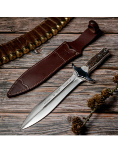 Cudeman hunting knife, deer antler