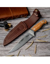 Olive handle hunting knife, blade 15 cms.