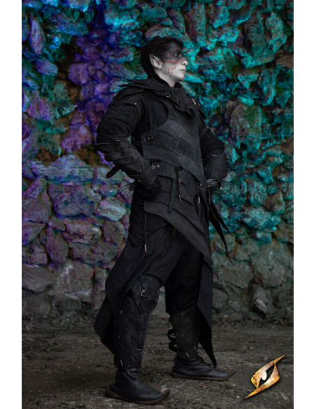 Shadow Warrior Leather Greaves, Black