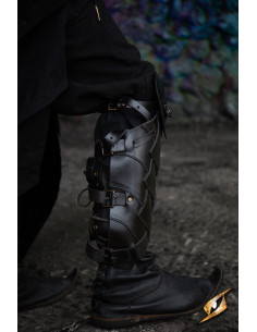 Shadow Warrior's Leather Greaves, Black 2