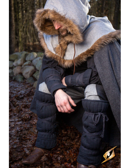 Padded Greaves and Bracelets Set, black