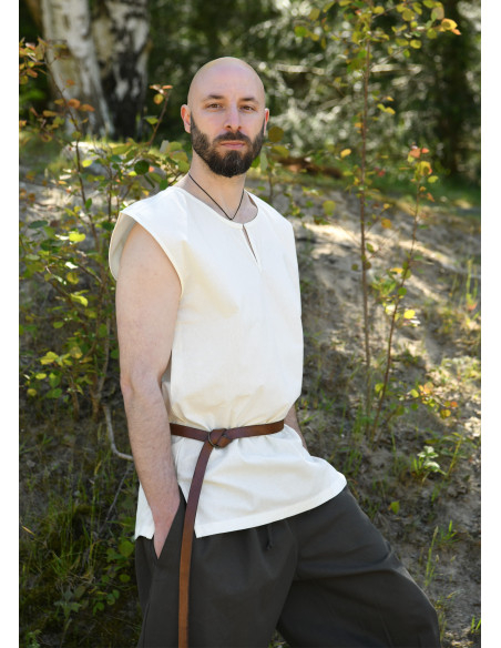 Medieval sleeveless tunic model... Medieval sleeveless tunic model...