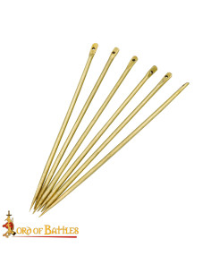Pack of 5 solid brass medieval needles (4 cm.)