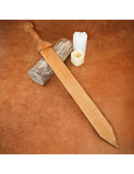 Wooden gladius for training (74.5 cm.)