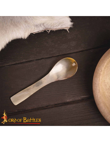 Set of 2 real horn spoons (12.7 cm.)