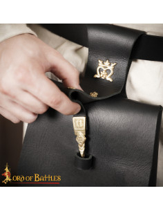 Cortesano del Rey waist bag in black leather 2