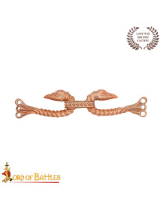 Medieval cloak closure with Celtic crows in bronze (6.3 cm.)