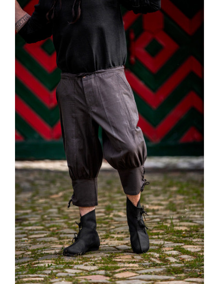 Viking brown knee pants Viking brown knee pants