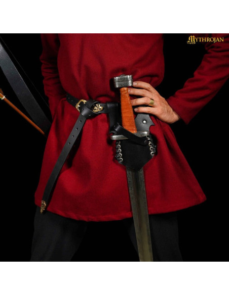 Baldric for swords and daggers in...