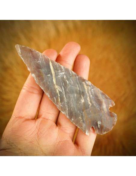 Handmade flint stone arrowhead,... Handmade flint stone arrowhead,...