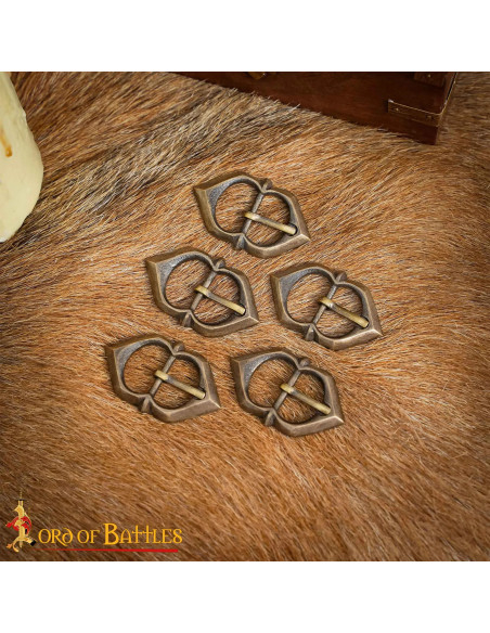 Set of 5 aged buckles for armor straps Set of 5 aged buckles for armor straps