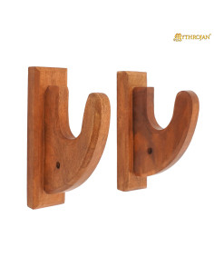 Wooden wall mount for hanging pistols or rifles