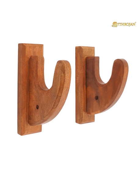 Wooden wall mount for hanging pistols...