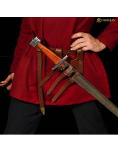 Medieval leather scabbard for right-hand swords, brown 2