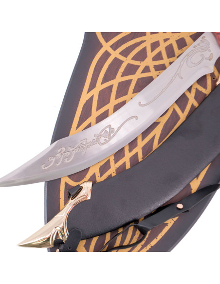 Elf knife with sheath and stand